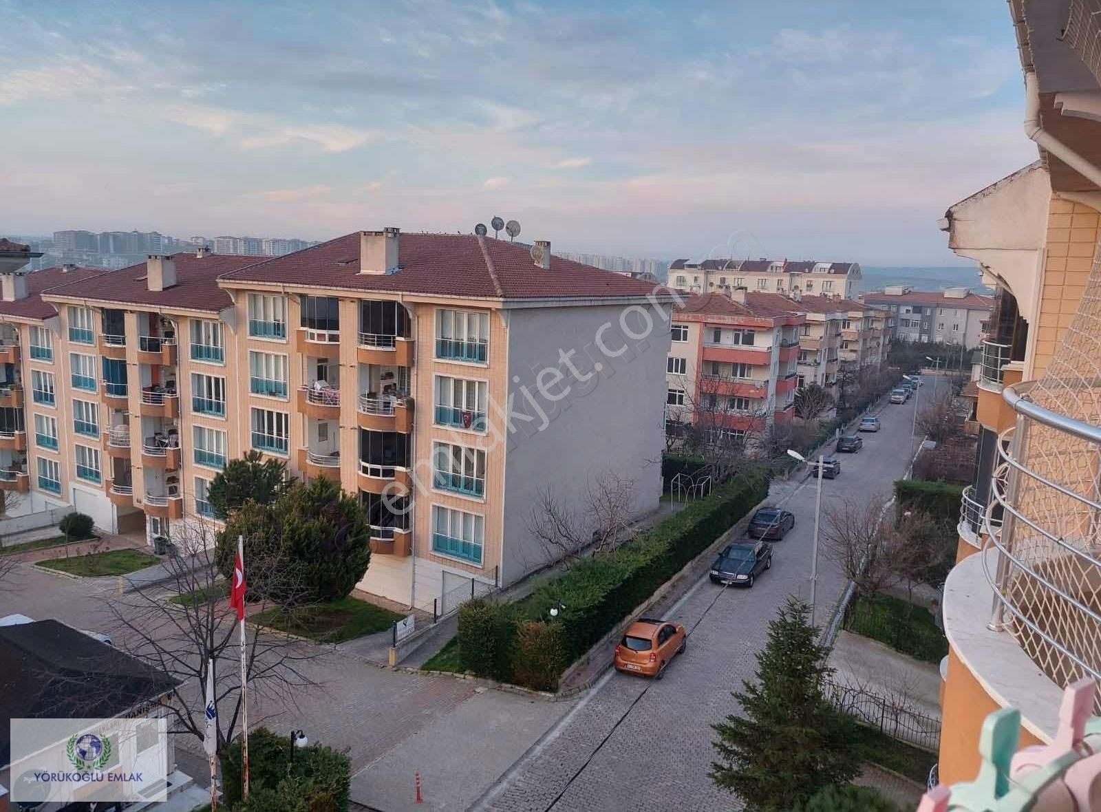 Silivri Yeni Satılık Daire SİLİVRİ YENİ MAHALLE'DE MERKEZİ KONUM 3+1 DAİRE