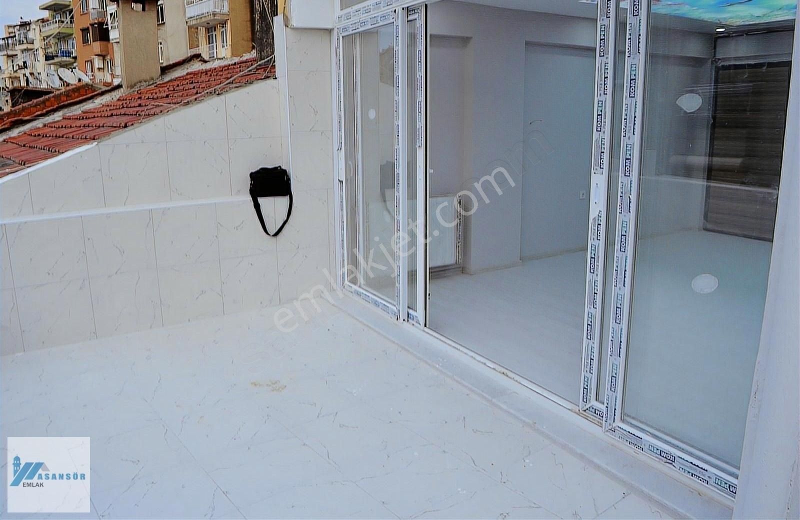 Asansör Emlaktan Kiralık Full Yapılı Doğalgazlı Teraslı Kupon ! - Görsel 9