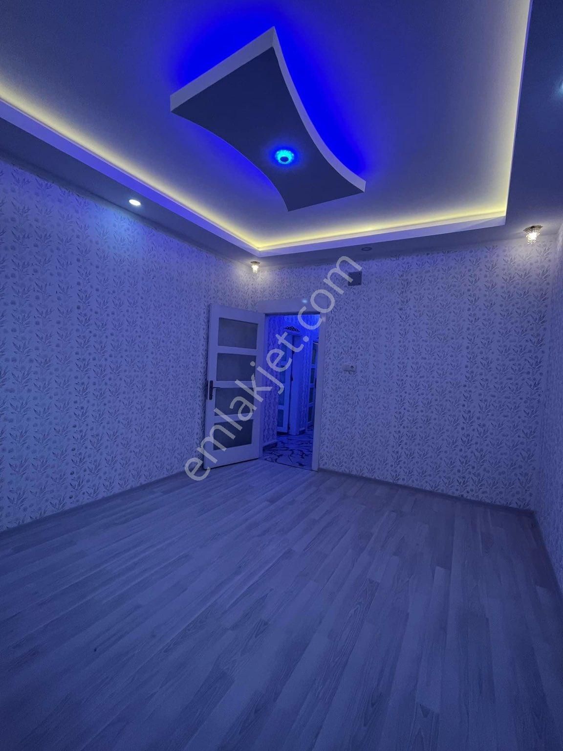 Şahinbey Şahintepe Satılık Daire 📌SATILIK GÜLTEPE MAH GENİŞ 1+1 ULTRA LUX DOĞALGAZLI GİRİŞ KAT 85 M2 DAİRE 💸765.000💸 TL DİR