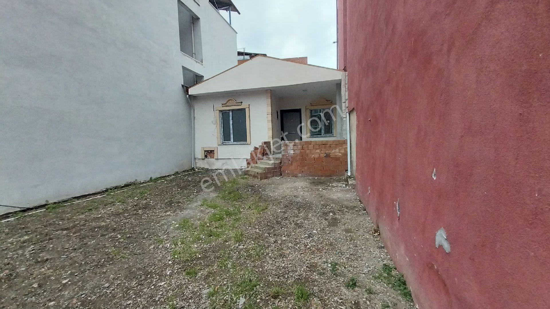 Acil Sakarya Adapazarı Cark Caddesı Arka Sokagı Müstakil Bahcelı Sıfır Yerden Isıtmalı Ozel Yapım - Görsel 6