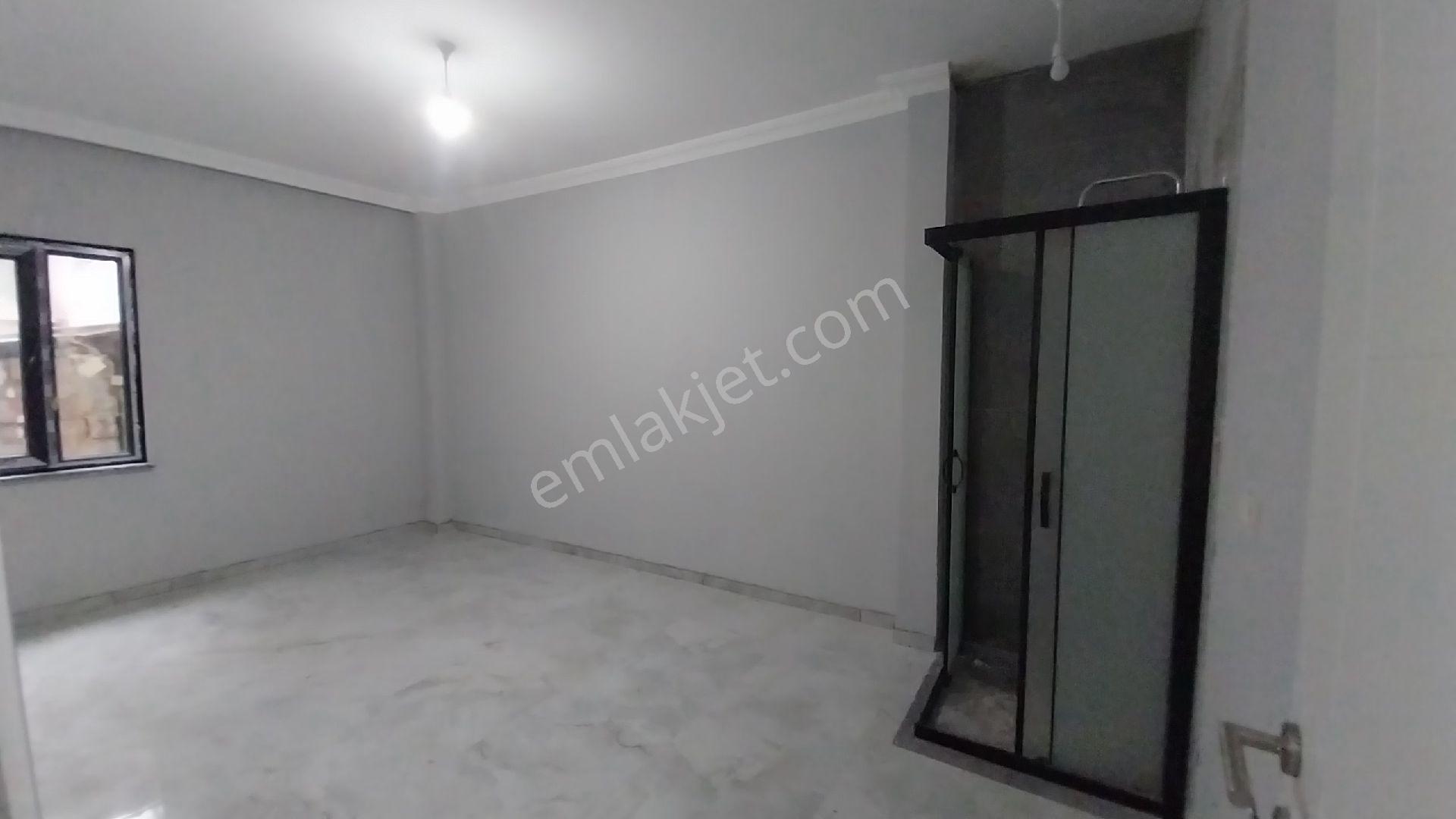 Acil Sakarya Adapazarı Cark Caddesı Arka Sokagı Müstakil Bahcelı Sıfır Yerden Isıtmalı Ozel Yapım - Görsel 14