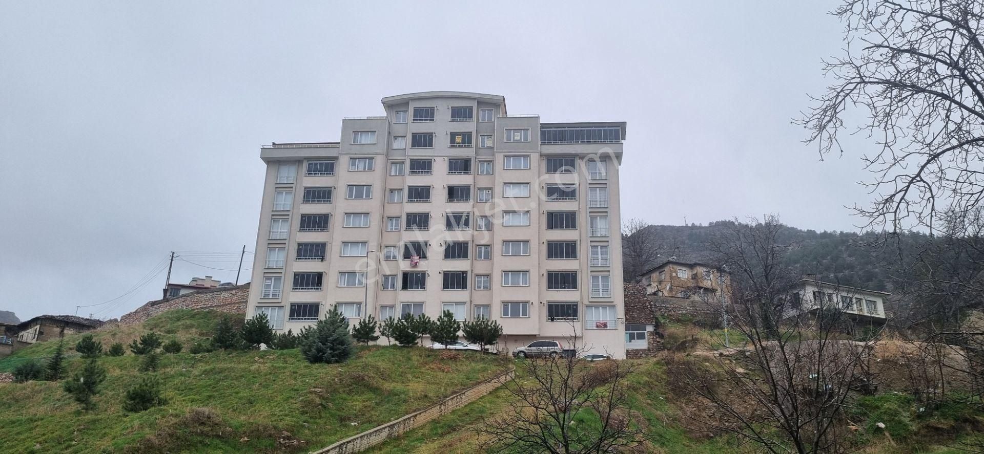 Tokat Merkez Küçükbey Bağı Satılık Daire VADİ EMLAK'TAN BEYBAĞI'NDA SATILIK 3+1 DAİRE