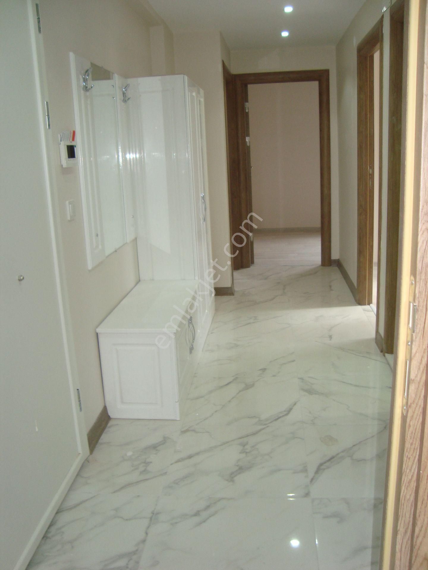 Büyükçekmece Cumhuriyet Mah De Lüx Merkezi Sitede 3+1 Satılık Daire - Görsel 15