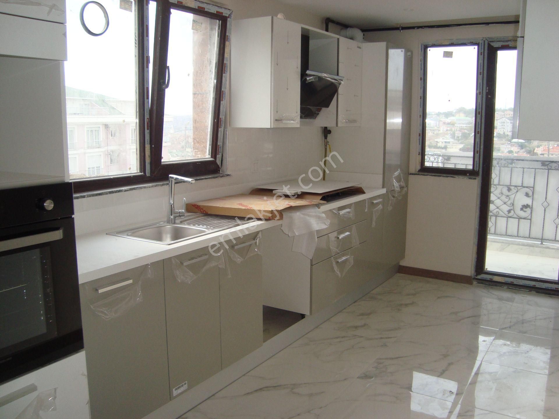Büyükçekmece Cumhuriyet Mah De Lüx Merkezi Sitede 3+1 Satılık Daire - Görsel 7