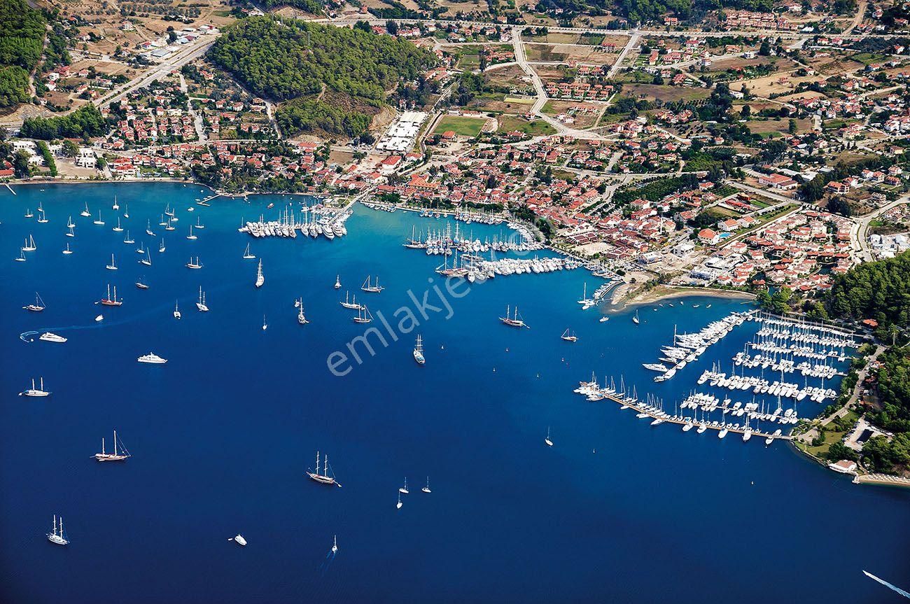 Fethiye Foça Satılık Turizm İmarlı Mykonut'tan Çalış Plajına 400mt. E60 İmarlı 1.650 M2 Arsa