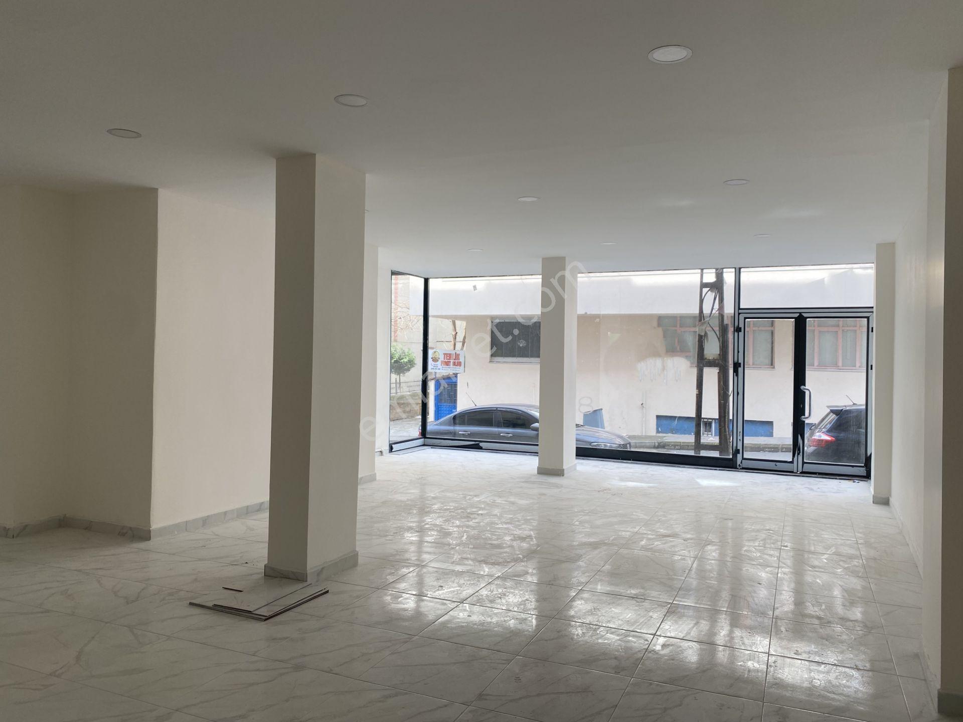 Pendik Kavakpınar’da Kurumsal Kiracılı Satılık 300 M2 Dükkan - Görsel 34