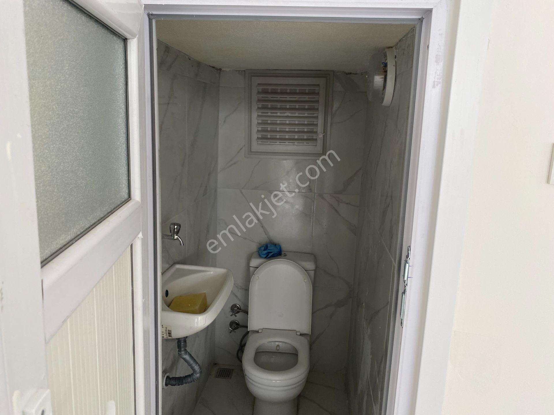 Pendik Kavakpınar’da Kurumsal Kiracılı Satılık 300 M2 Dükkan - Görsel 32