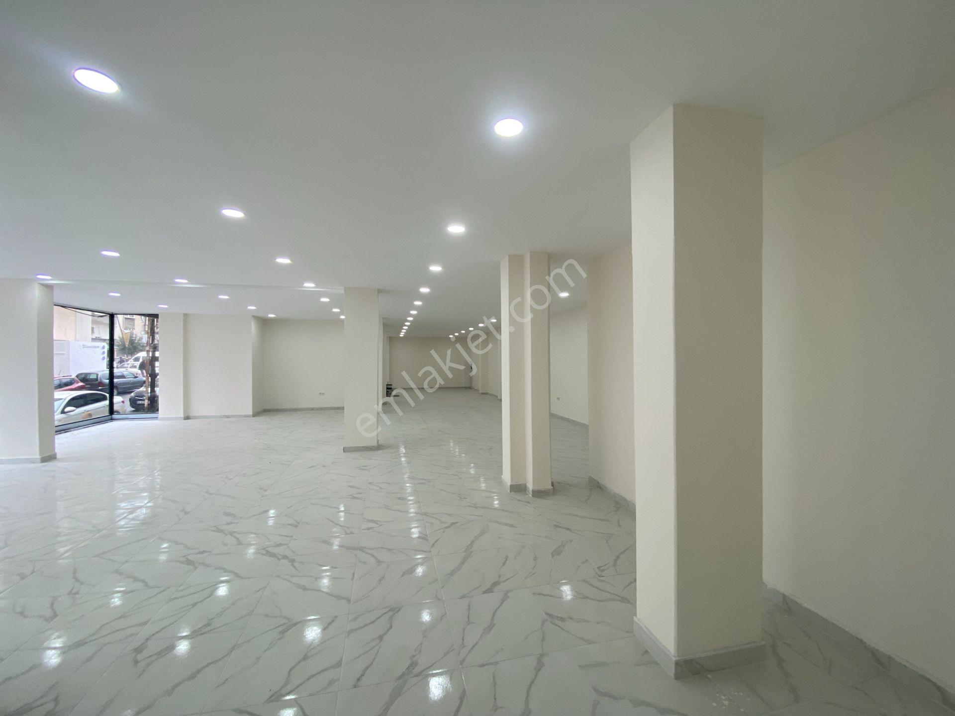 Pendik Kavakpınar’da Kurumsal Kiracılı Satılık 300 M2 Dükkan - Görsel 25