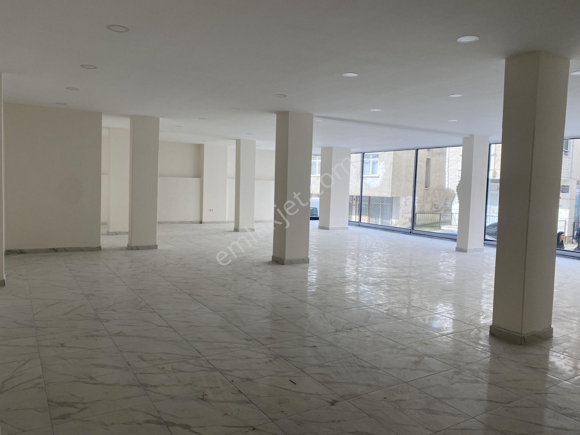 Pendik Kavakpınar’da Kurumsal Kiracılı Satılık 300 M2 Dükkan - Görsel 29