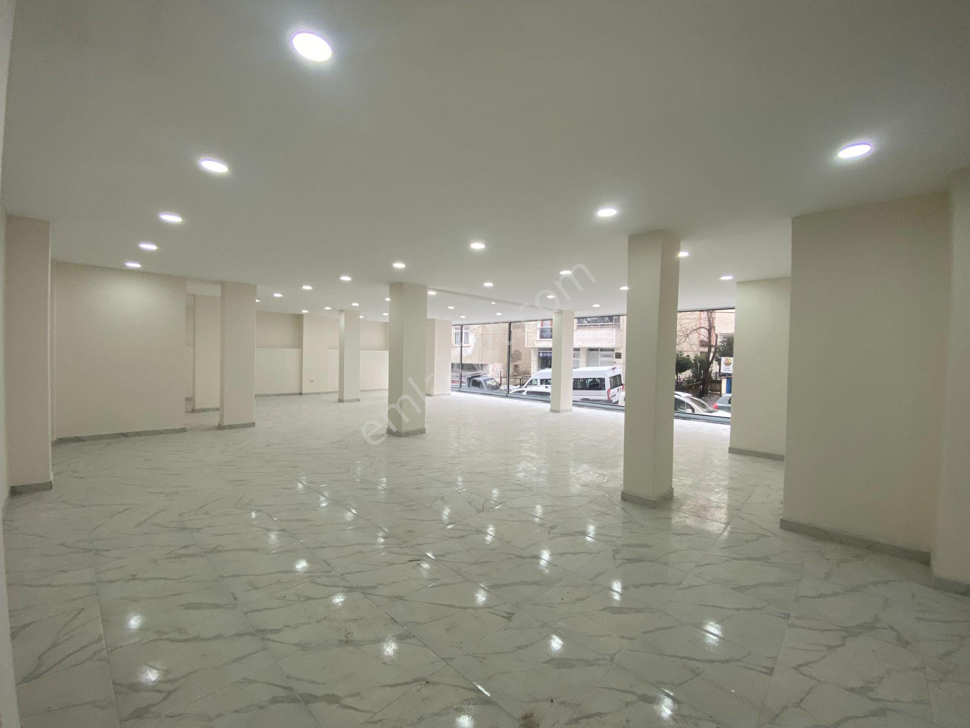Pendik Kavakpınar’da Kurumsal Kiracılı Satılık 300 M2 Dükkan - Görsel 24