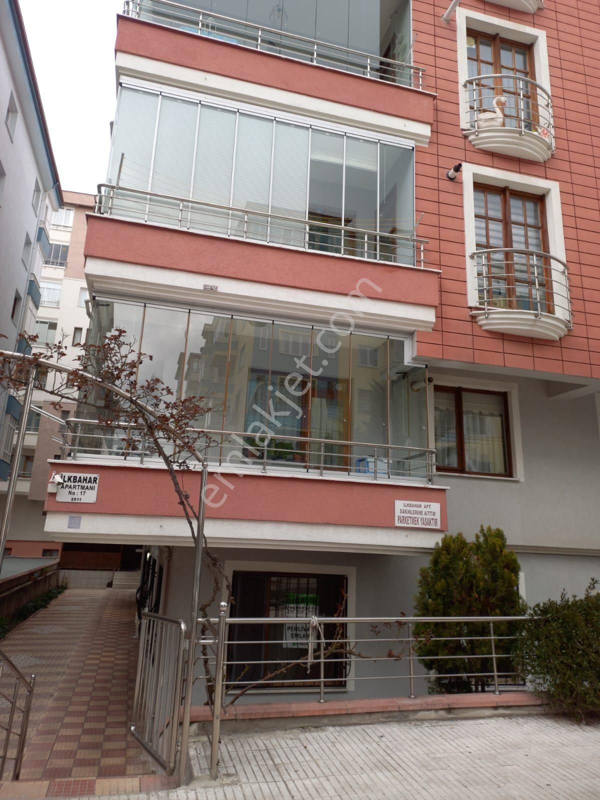Çorum Pehlivan Emlaktan Stad Civarı Kiralık 2+1 Daire