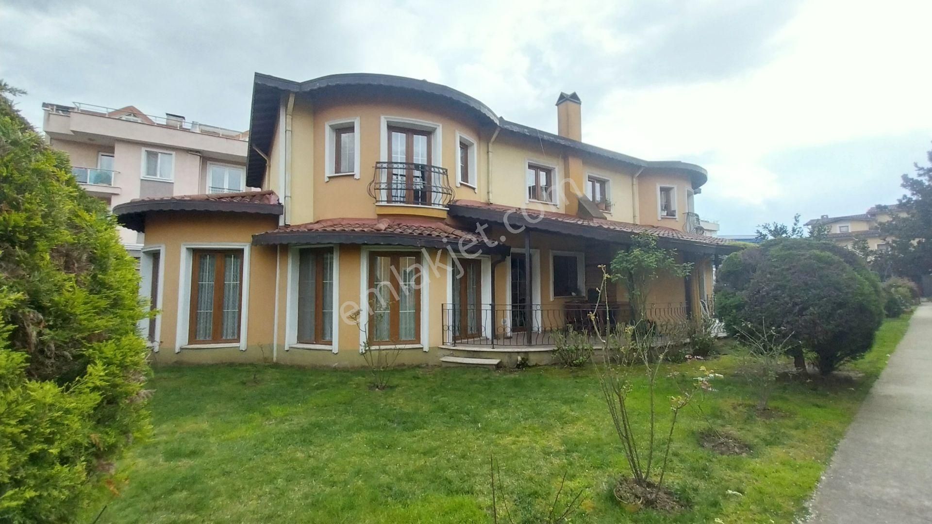 İzmit Yahyakaptan Satılık Villa  Eskidji'den Yahyakaptan'da Satılık Lüks Villa