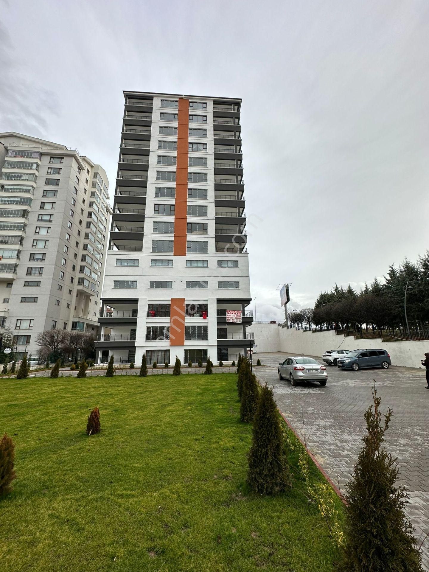 Etimesgut Alsancak Satılık Daire DOĞUKENT CADDESİNDE LÜKS VE GENİŞ 3+1 DAİRELER