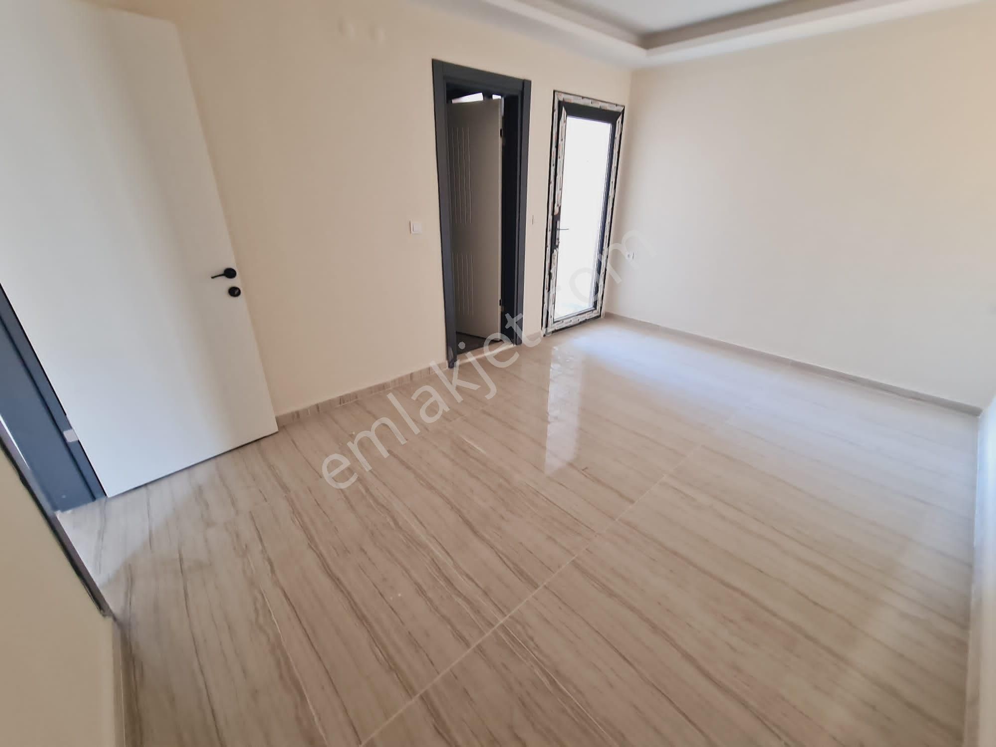 Merkezde-havuz-guvenlık-peyzaj-otopark-yeni-lüx -satılık Fırsat Daireler - Görsel 32