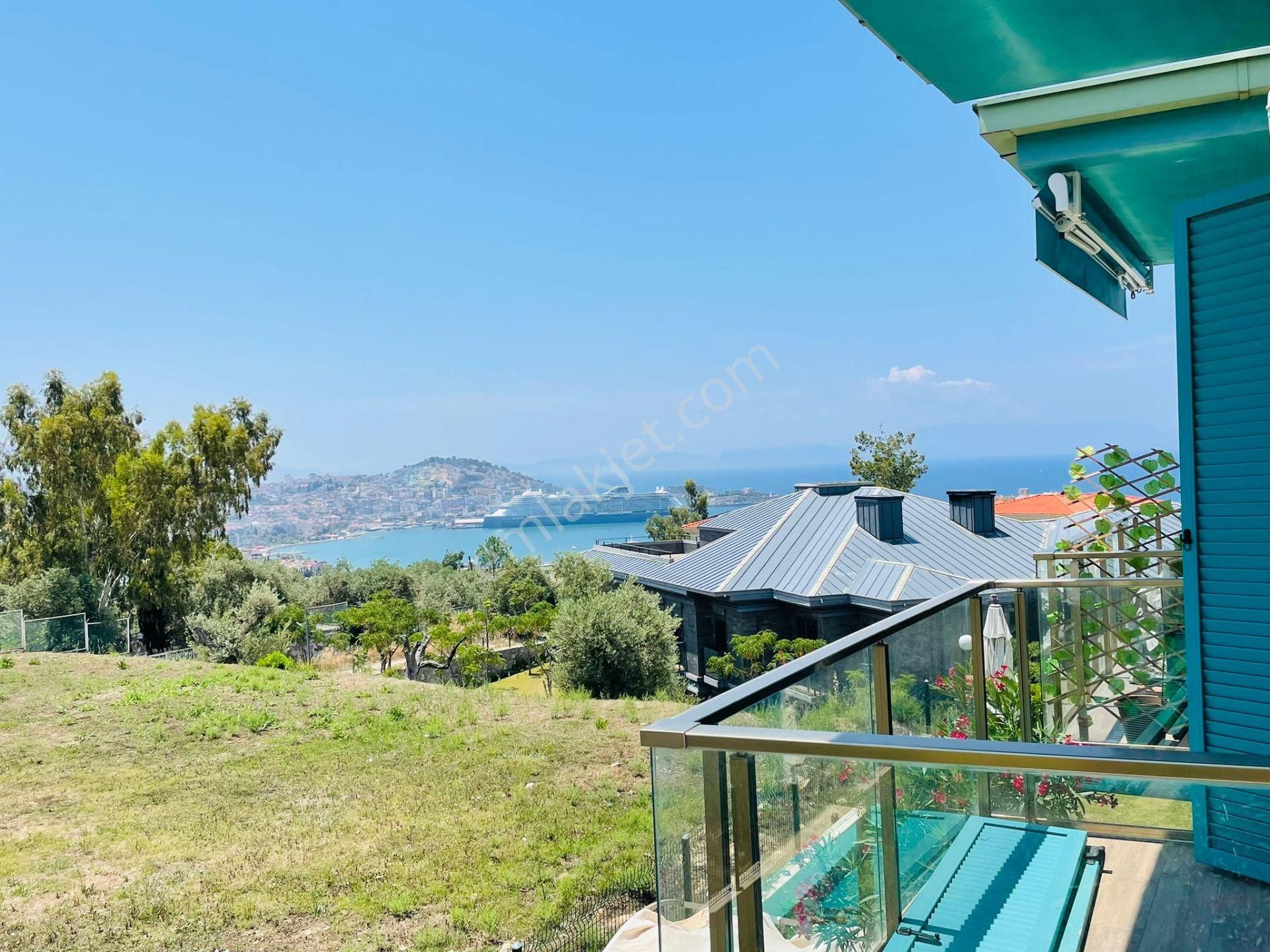 Kuşadası Marınada-sahıle Yakın-manzara-güvenlik-bahçe-havuz-sosyal Alan-yeni-modern-lüx - Görsel 13