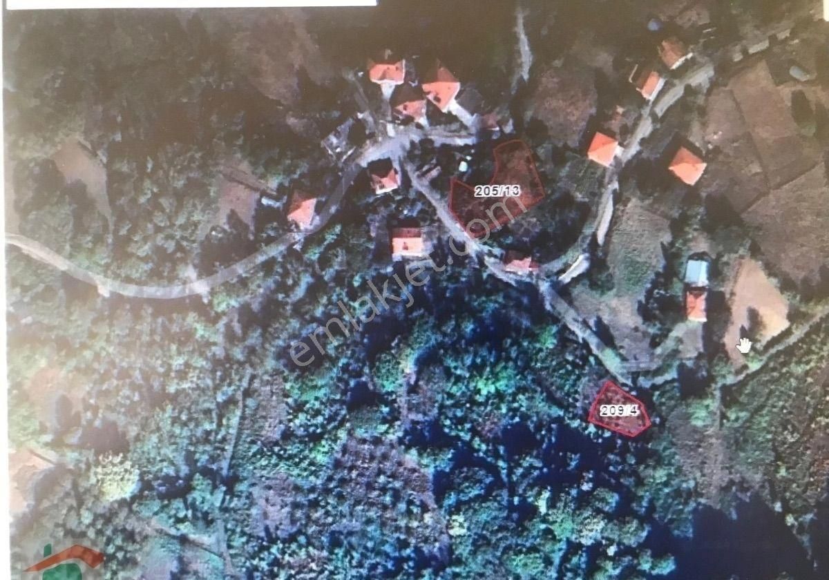 Çaycuma İhsanoğlu Köyü (Bıçakçıoğlu) Satılık Konut İmarlı Bartın- Çaycuma yolu üzerinde imarlı 446 m2 arazi