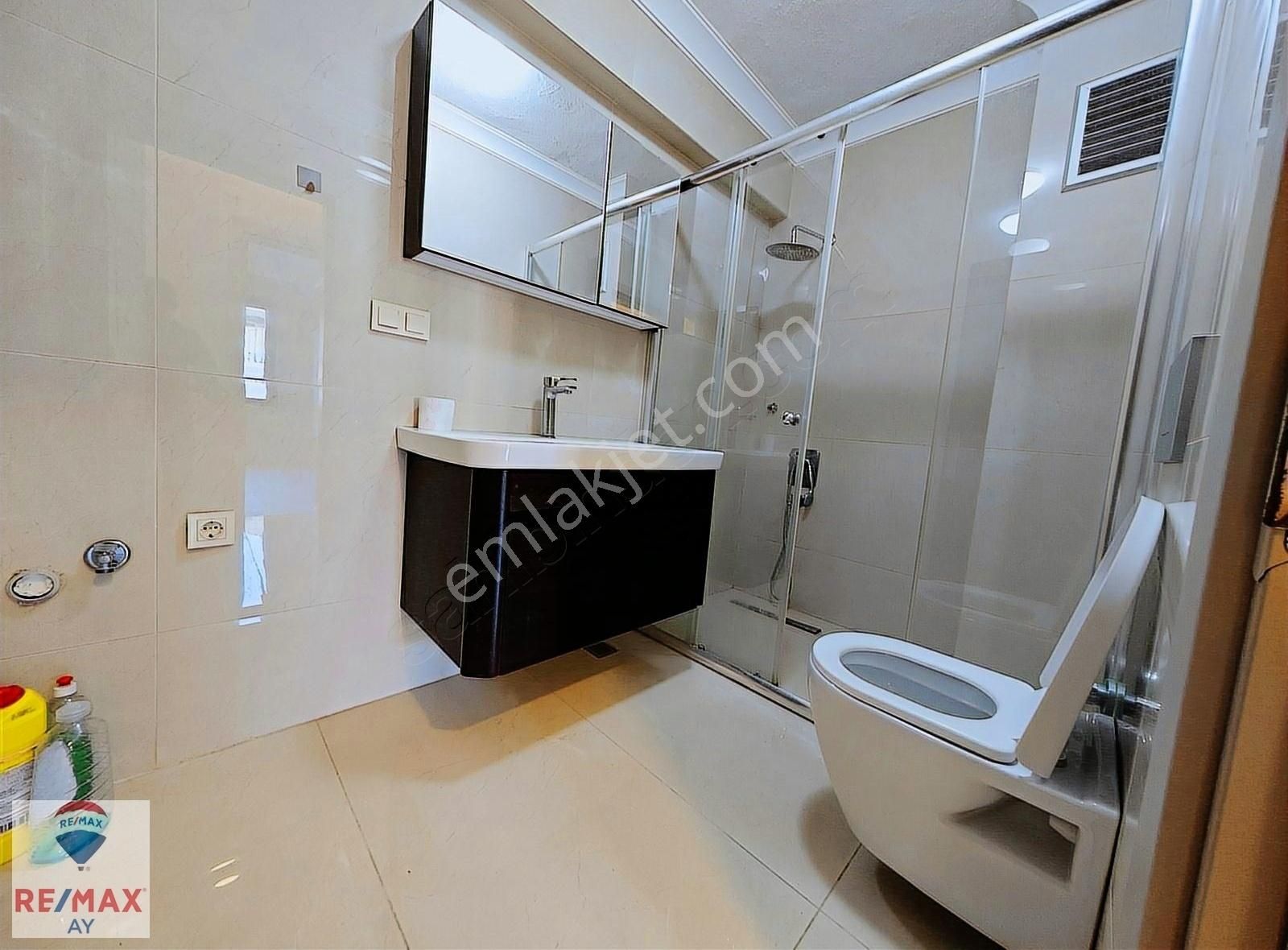 Remaxay Burak Şahin Demirkapı Konaklarında Fırsat Lüks Daire - Görsel 17