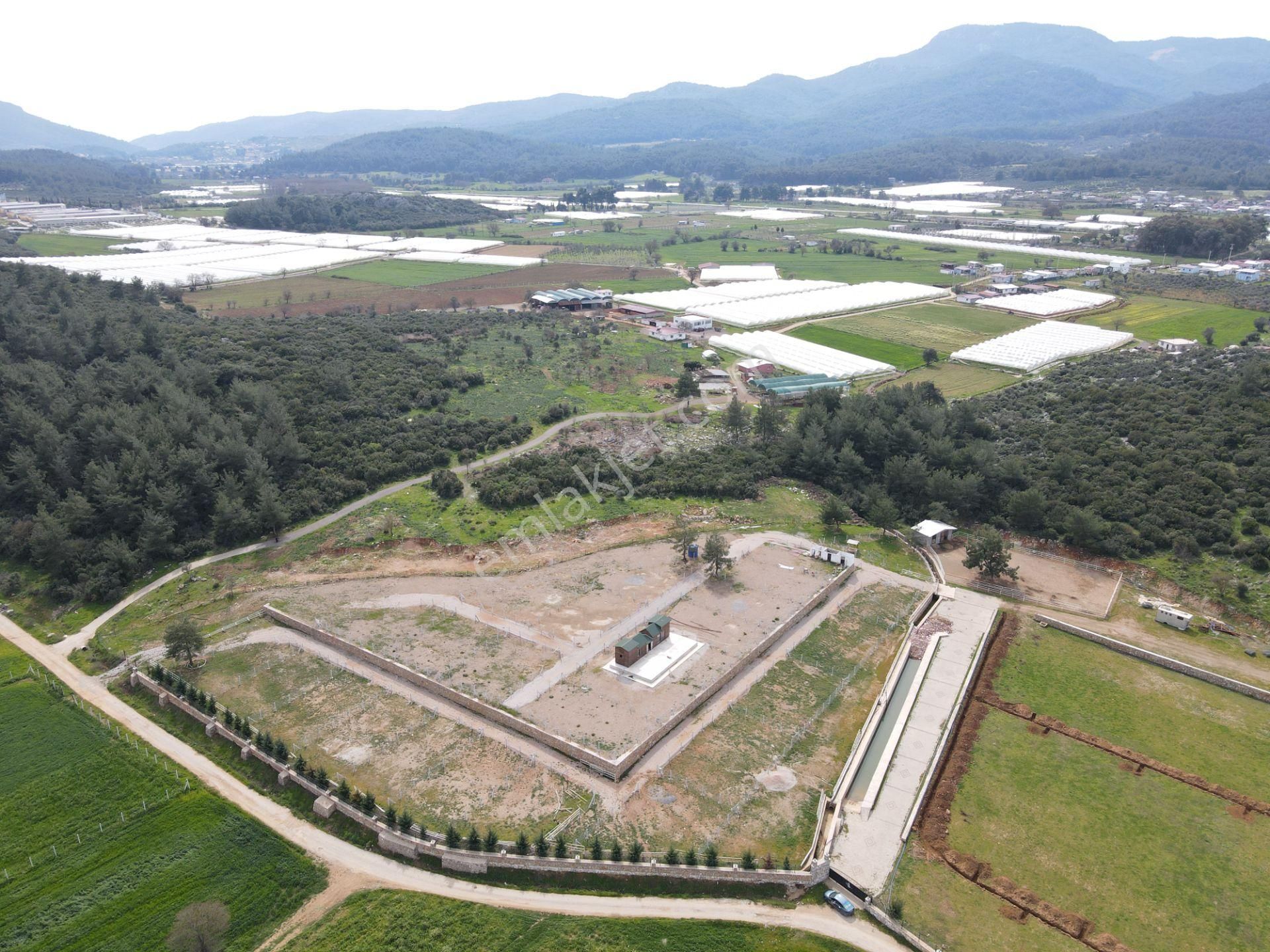 Ataköy'de Satılık Resmi Tapulu 320 M2 Denize Yakın Muhteşem Bahçeler - Görsel 14