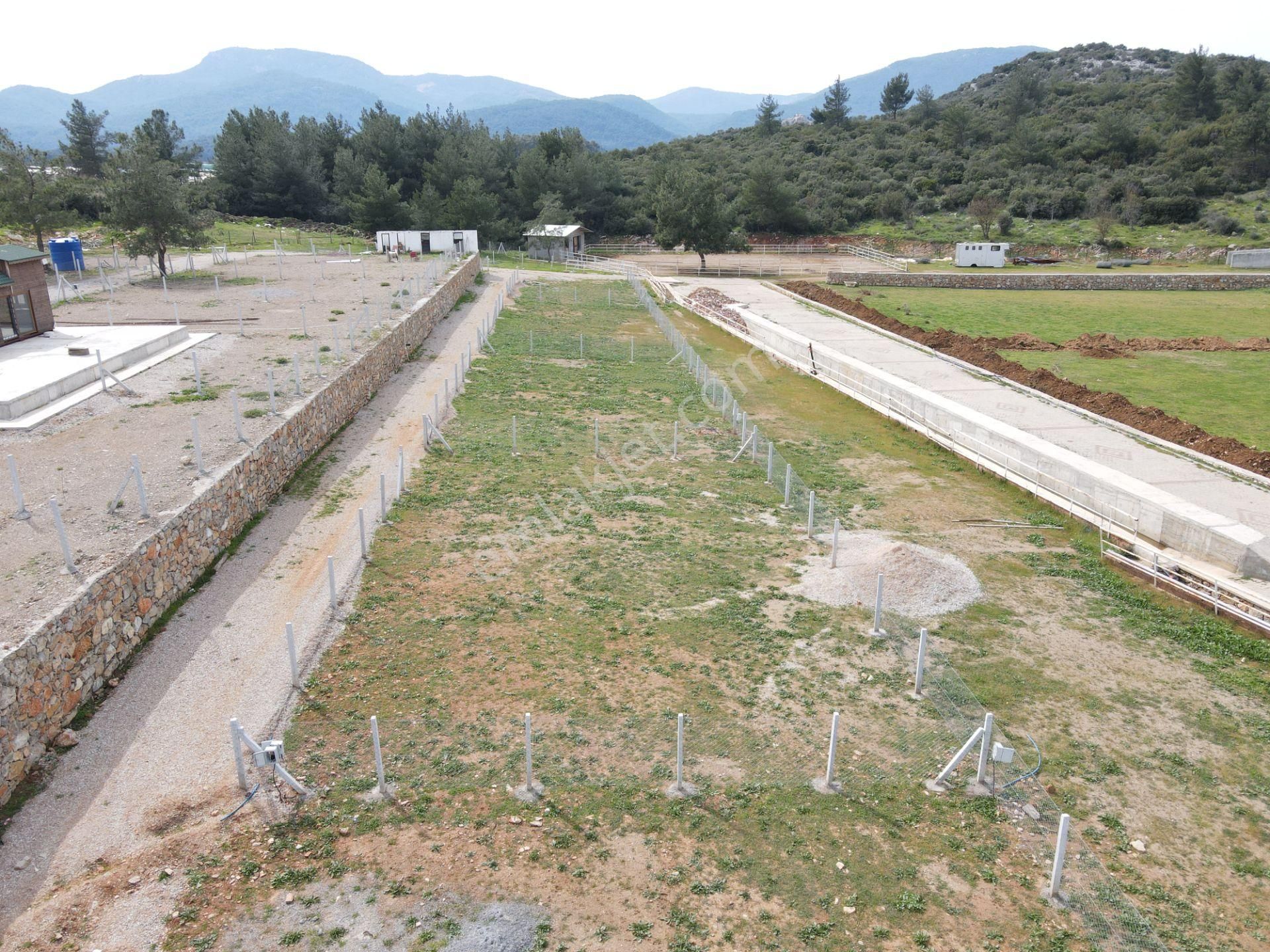 Ataköy'de Satılık Resmi Tapulu 320 M2 Denize Yakın Muhteşem Bahçeler - Görsel 7