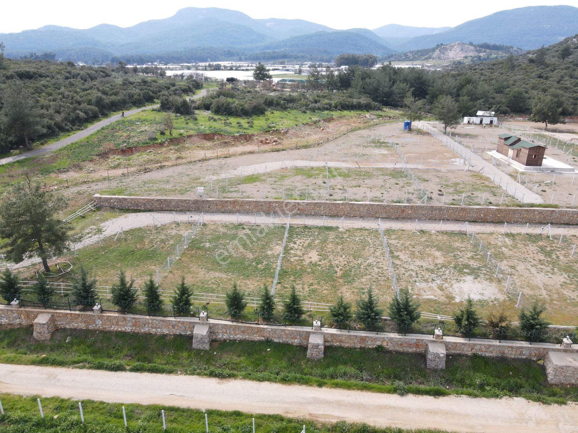 Ataköy'de Satılık Resmi Tapulu 320 M2 Denize Yakın Muhteşem Bahçeler - Görsel 20