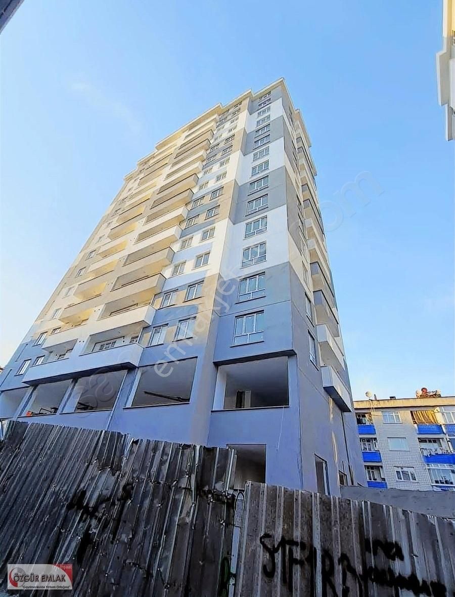 Özgür İnşaat'tan Site İçinde Arsa Daire Araç Takasa Uygun 10.kat