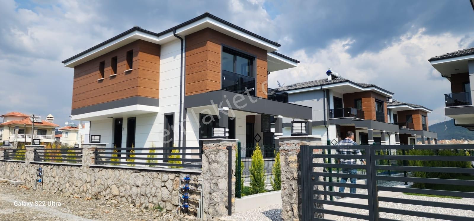 Dalaman Söğütlüyurt Mevkiinde Eşsiz Peyzajıla 3+1 Villa - Görsel 2