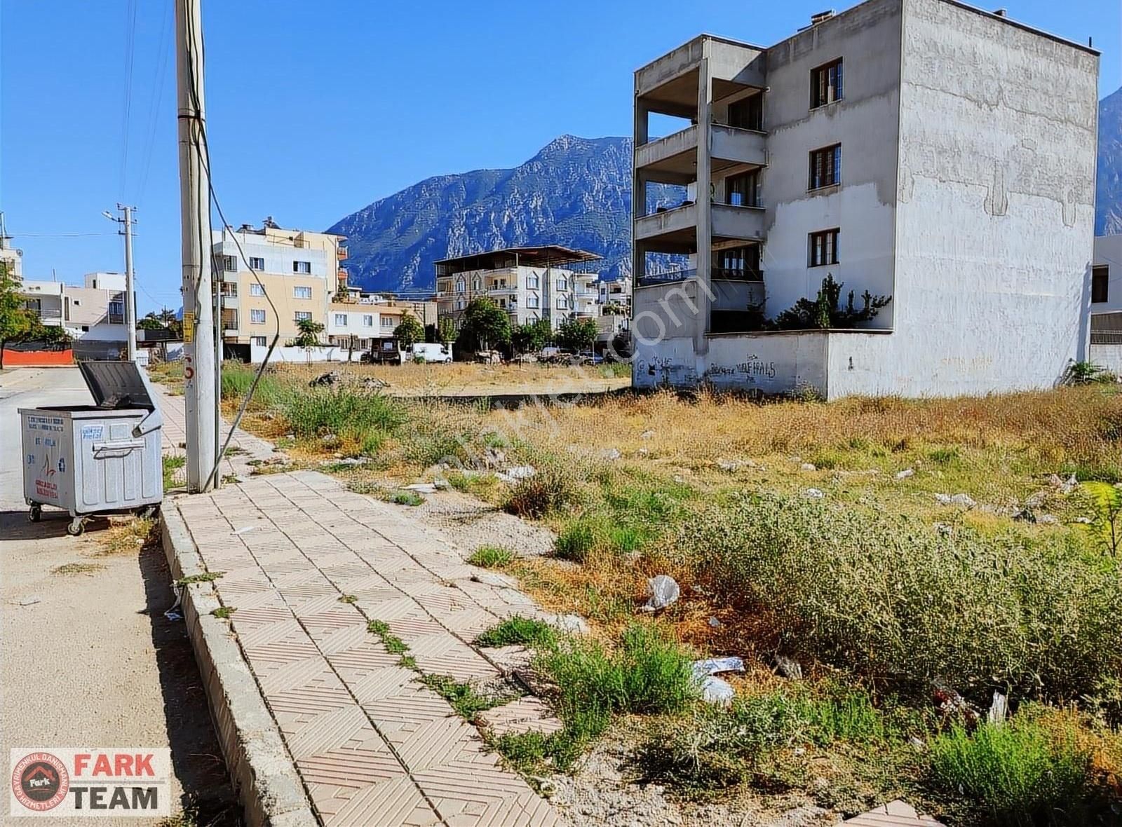 Şehzadeler Kazım Karabekir Satılık Konut İmarlı Nurlupınar Mahallesi'nde 3 Kata İmarlı Bahçeli Satılık Arsa