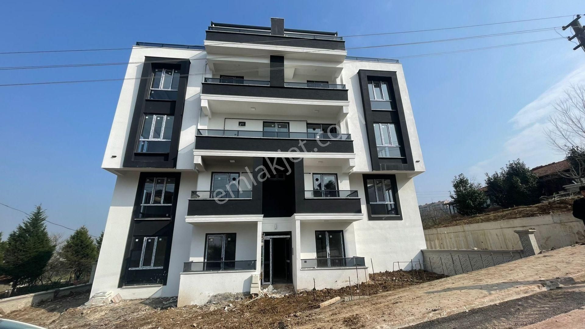 Başiskele Yeşilyurt Satılık Daire  Rw Nova'dan Başiskele Yeşilyurt Mah. Satılık 4+1 Dublex Daire