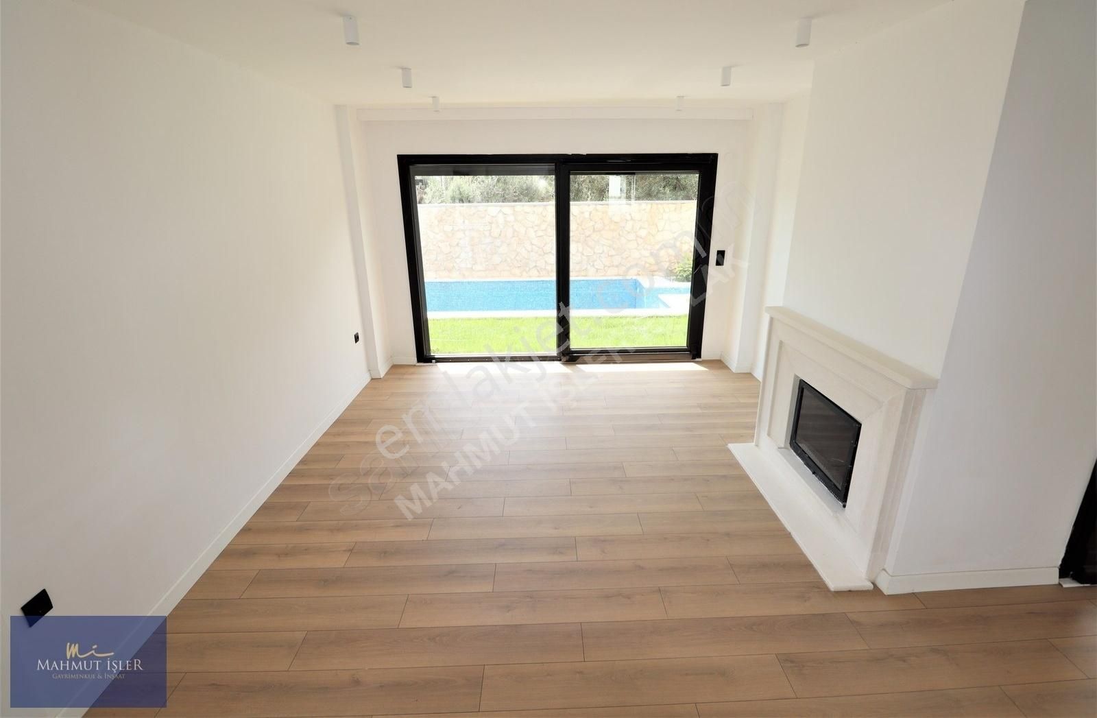 Mahmut İşler'den Gürede Tam Müstakil Havuzlu 5+1 Lüks Villa - Görsel 6