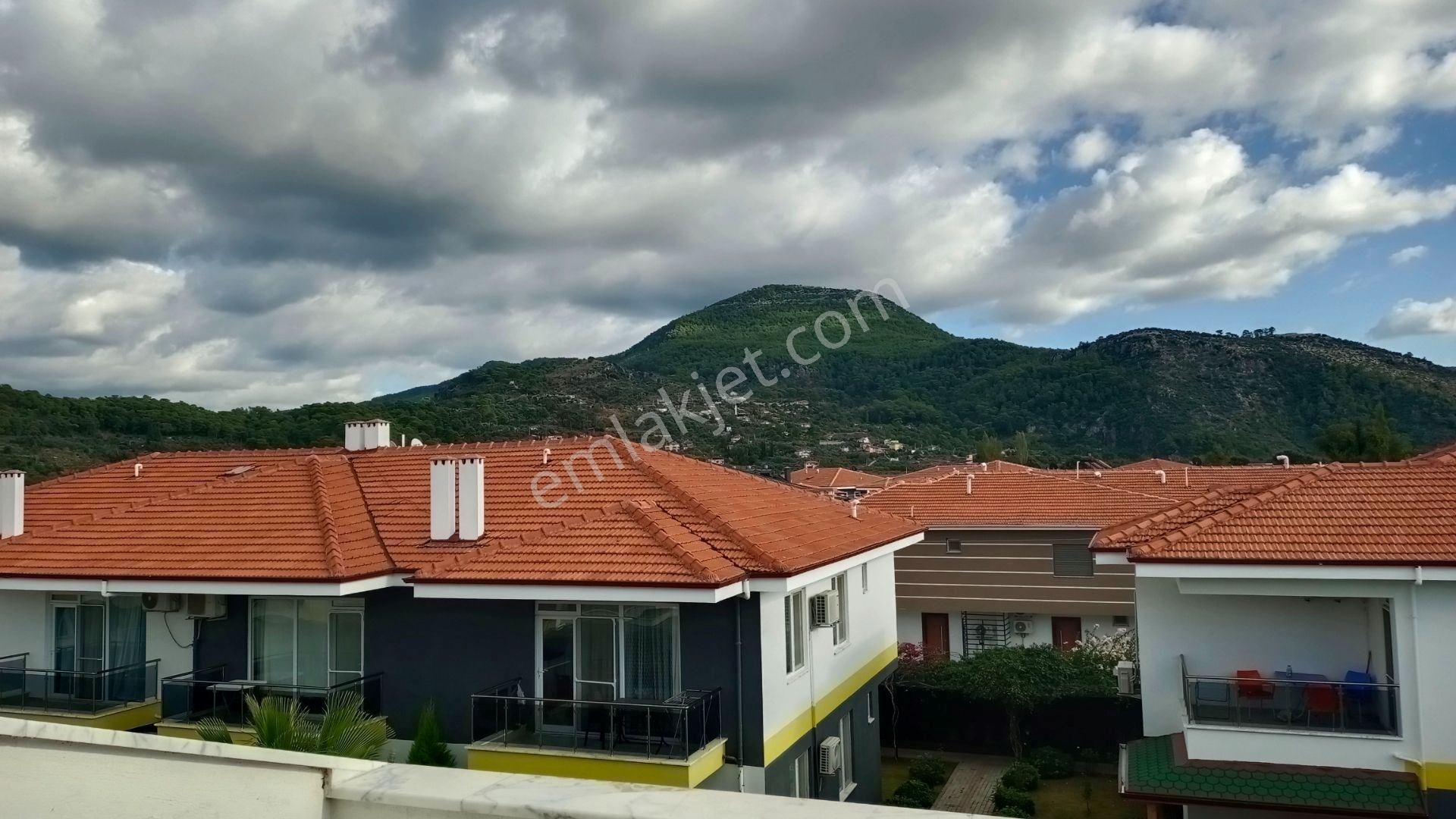 Dalaman Karaçalı Kiralık Daire Gho'dan Karaçalı Mah'de Havuzlu Sitede 3+1 Eşyalı Kapalı Mutfak Kiralık Daire