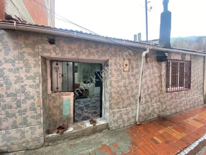 Edremit Tuzcumurat Satılık Köy Evi  ☑️CESSUR EMLAK'TAN EDREMİT MERKEZİNDE YATIRIMA UYGUN İÇERİSİNDE KAGİR EV BULUNAN SATILIK KÖY EVİMİZ