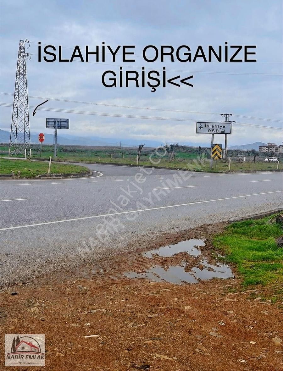 İslahiye Beyler Satılık Ticari İmarlı İslahiye Beyler Organize Sanayide Ticari İmarlı Anayol Üzeri