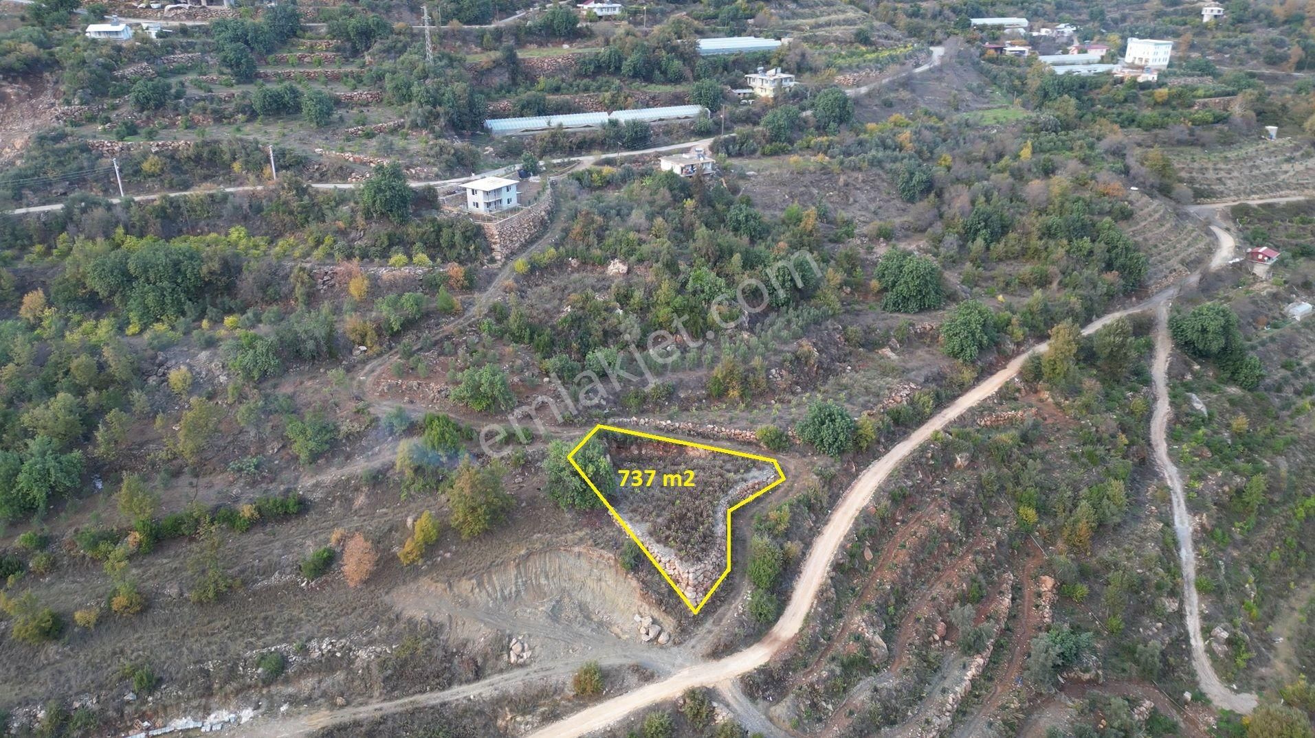 Alanya Güney Satılık Tarla  SATILIK 737 m2 TARLA, KARGI ÇAYININ DİBİNDE