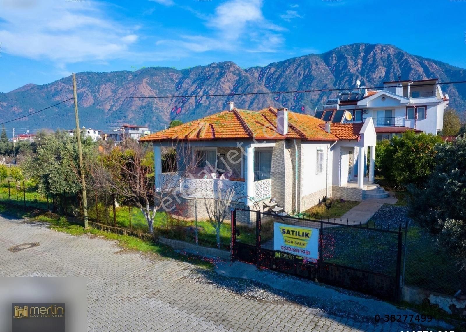 Köyceğiz Toparlar Satılık Müstakil Ev Köyceğiz Toparlarda 1.035 m² arsa ve 210 m² satılık müstakil ev