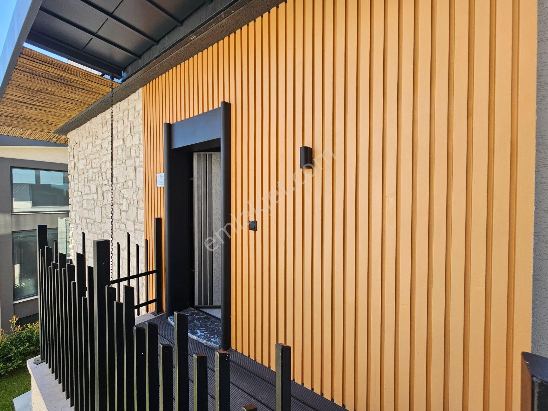 Eu Gayrimenkulden Balıkesir Edremit Güre'de Yeşilliğin Tamda İçinden Saunalı Havuzlu 4+1 Villa - Görsel 3