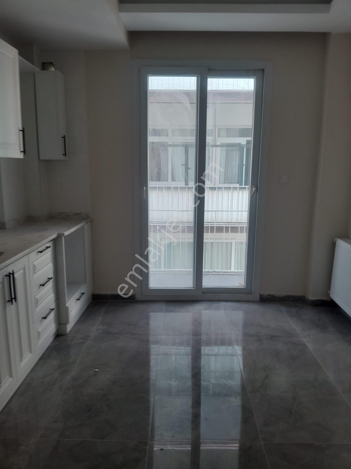 Yenişehir Güvenevler Satılık Daire  SATILIK DAİRE,GÜVENEVLER MAH YENİŞEHİR MERSİN