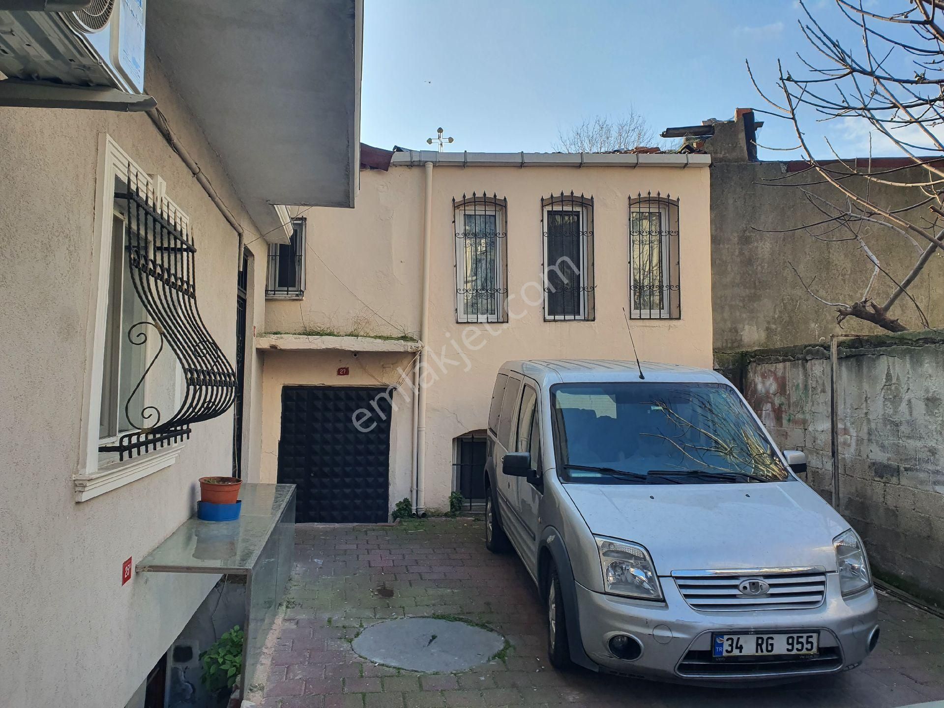 Fatih Şehsuvar Bey Satılık Bina MUSTAFA KAYA REMAX KUMKAPI RESTORANTLAR YANINDA KOMPLE ÇİFT BİNA