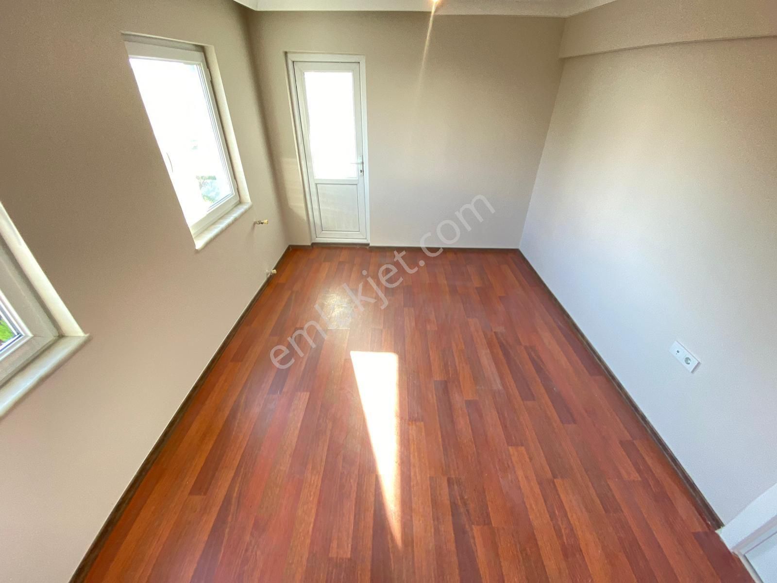 Yetkili 'si Pera Dan Akçay Güre Arasında 3+1 Masrafsız Kapalı Mutfak Tripleks - Görsel 6