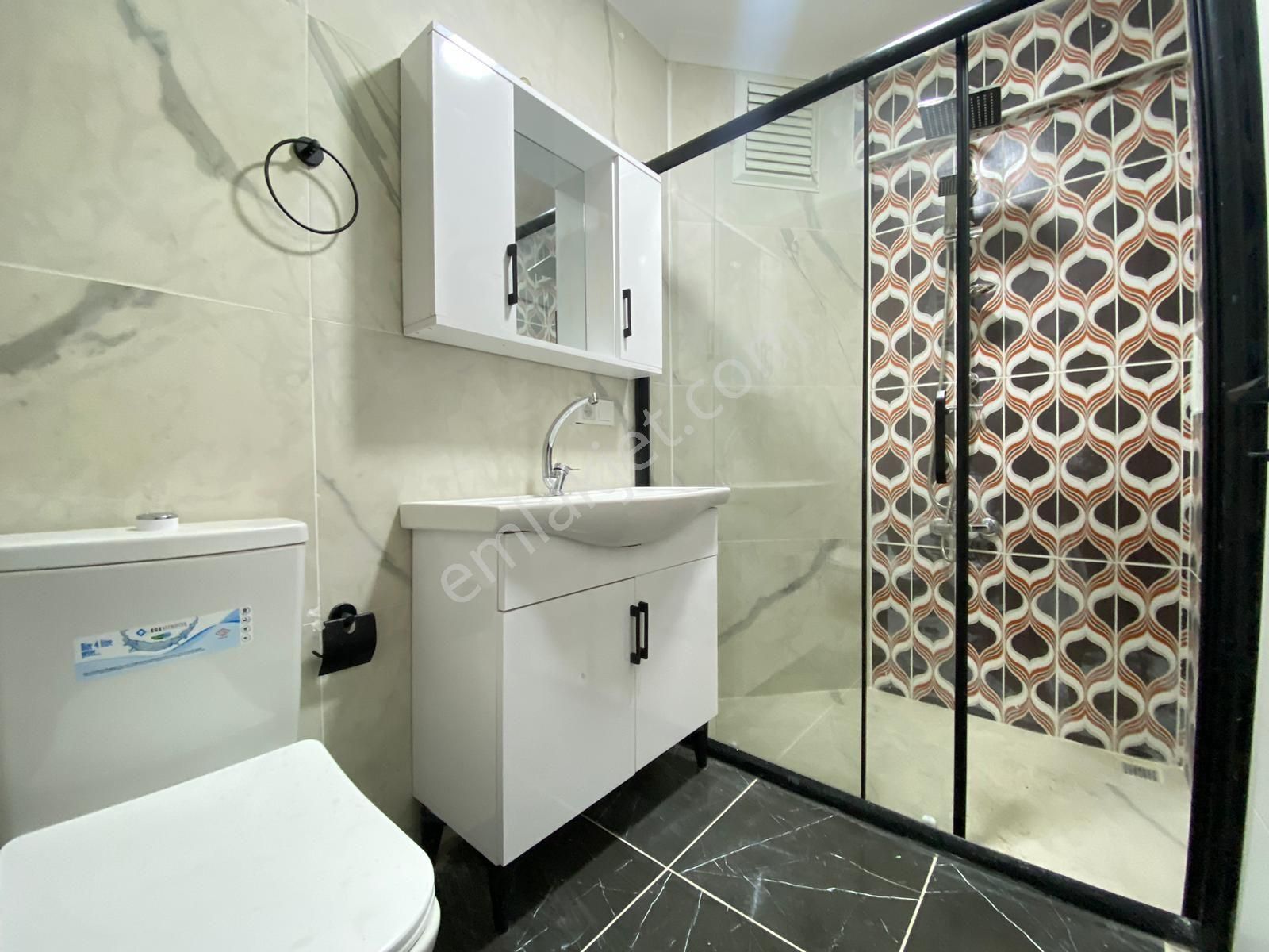 Yetkili 'si Pera Dan Akçay Güre Arasında 3+1 Masrafsız Kapalı Mutfak Tripleks - Görsel 24