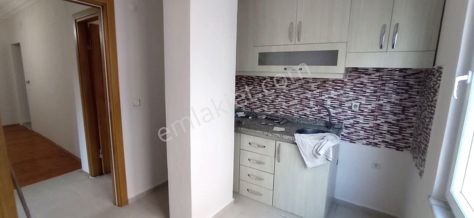 Alanya Saray Kiralık Daire  ÖZKAN APT SARAY MAHALLESİ 2+1 BOŞ 90M2 14 BİN TL