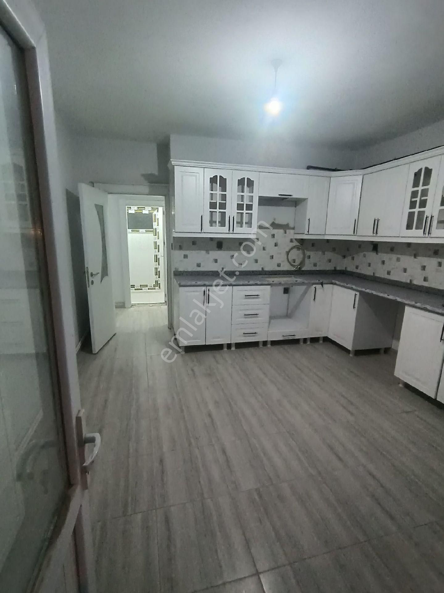 Büyüzümü Mah Memura Öğrenciye Kiralık Ev
