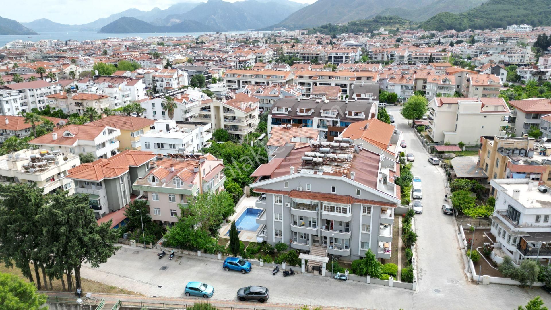 Marmaris Hatipirimi Satılık Daire  ACİL SATILIK ! Marmaris Merkezde Satılık Köşe Konum Ters Dubleks Daire