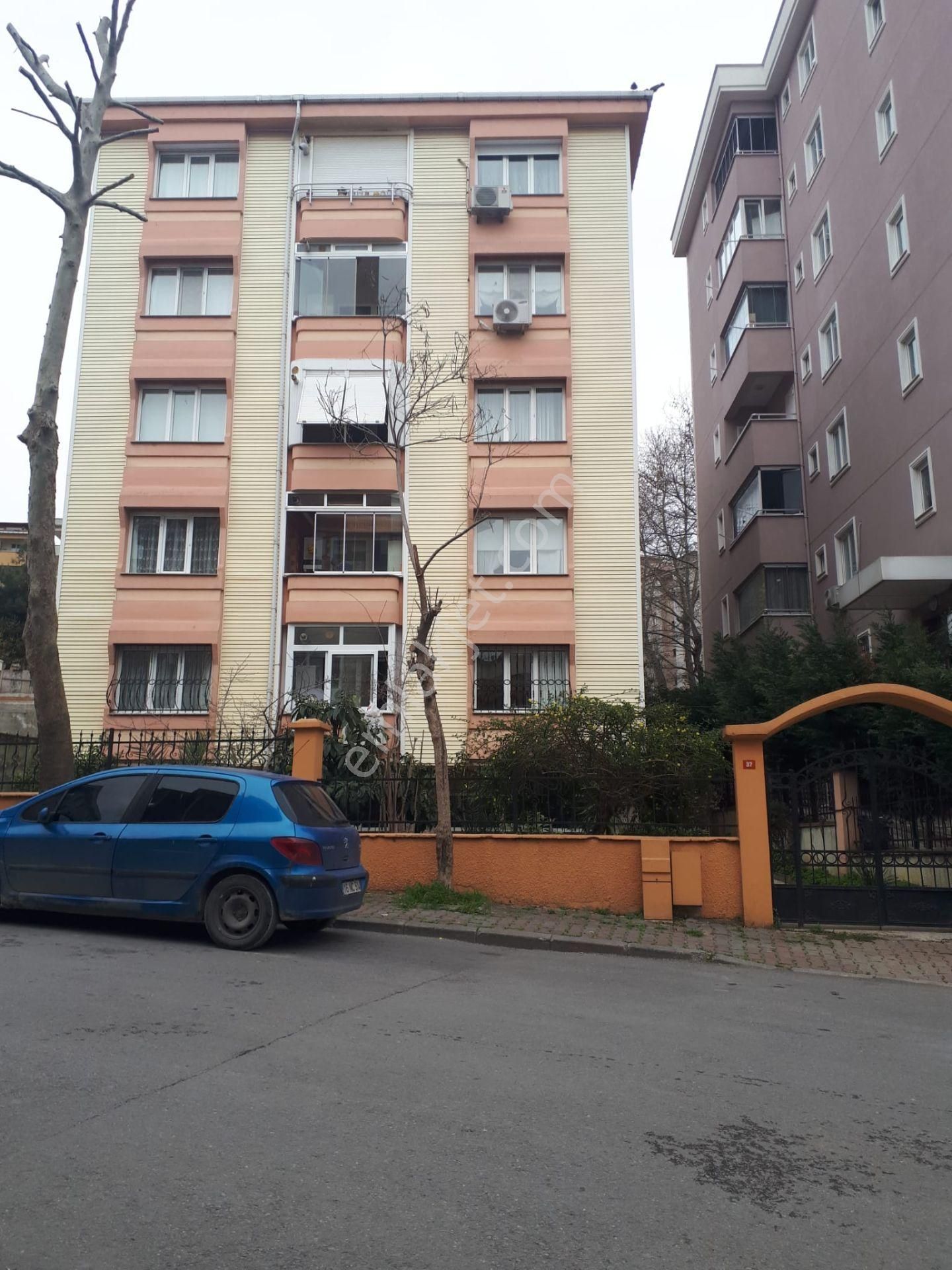 Kartal Petroliş Satılık Daire  KARTAL PETROŞ İŞTE 3+1 SATILIK DAİRE 