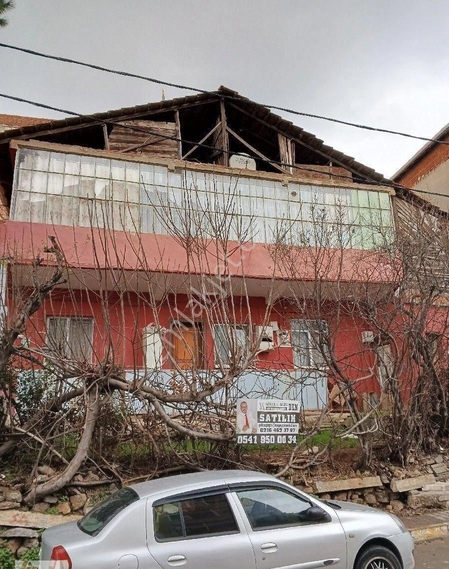 Gebze Gaziler Satılık Müstakil Ev Gökçe Girgin'den Maltepe gülsuyu mahallesi nde eski Üsküdar caddesinde müstakil ev