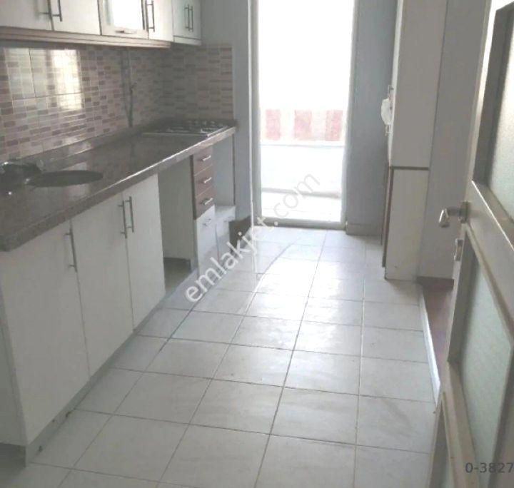 İstanbul Başakşehir Kayaşehir 11.bölgede Güzel Konumda Satılık 10.kat 2+1 85 M2 Fırsat Daire - Görsel 2