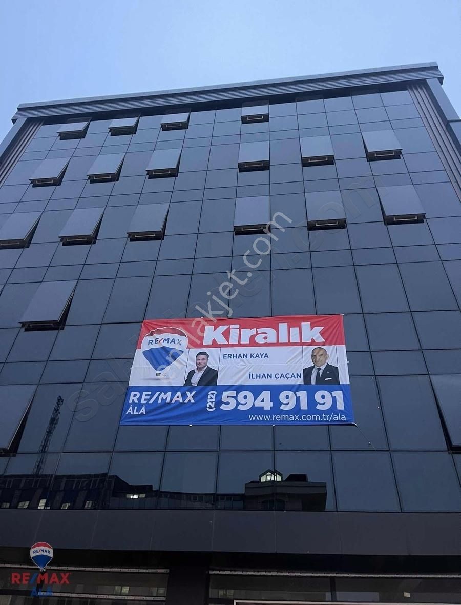 İstanbul Sultangazi Kiralık İşhanı Katı REMAX ÂLÂ GAYRİMENKUL' KİRALIK İŞ YERİ 250 KW ELK.