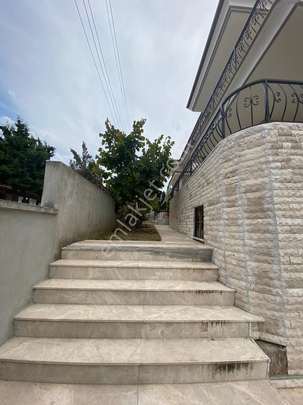 Aydın Kuşadası Güzelçamlı’da Benzersiz Müstakil Villa - Görsel 14