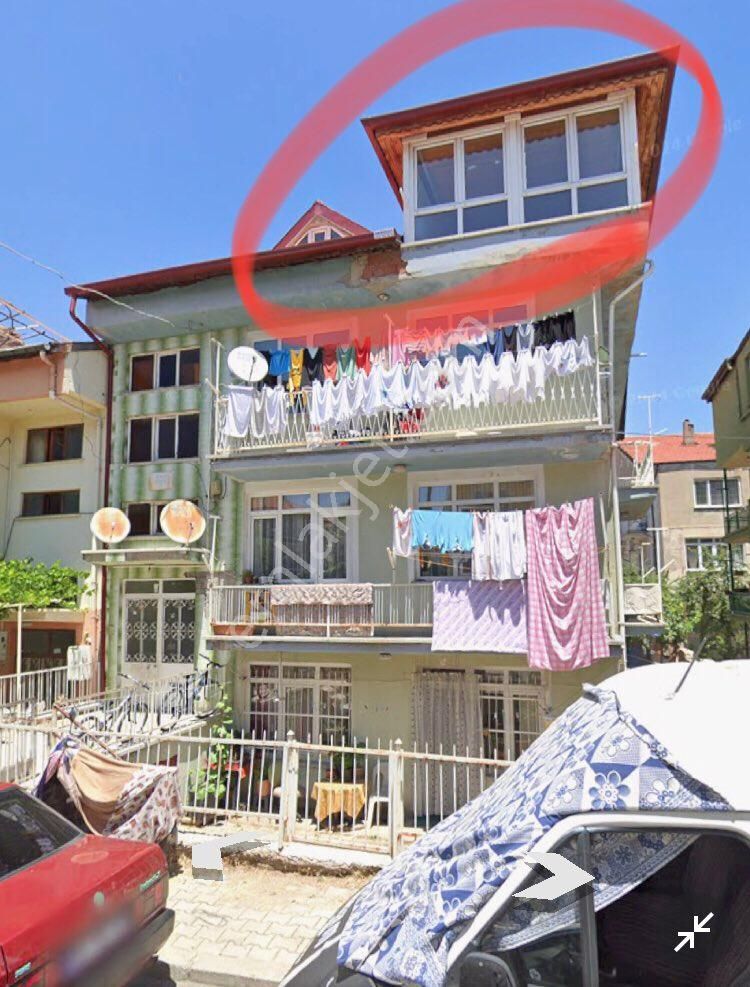 Isparta Merkez Yedişehitler Kiralık Daire Merkezi konumda Sahibinden Sobalı 2+1 kiralık daire