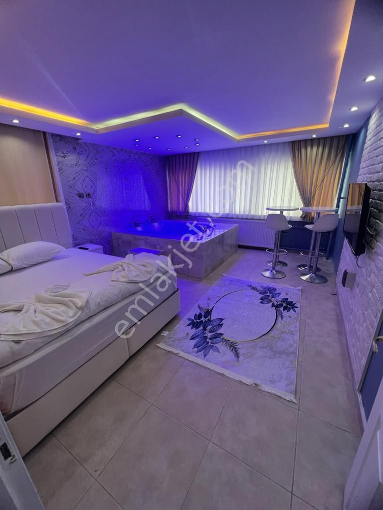 Çankaya Kızılay Günlük Kiralık Daire   YENİ TASARIM YENİ BİR KONSEPT 1+1 JAKUZİLİ DAİREMİZ SİZLERLE