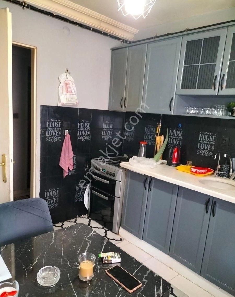 Isparta Merkez Ayazmana Satılık Daire AYAZMANA MAH. UYDUKENT SİTESİNDE KOMBİLİ DAİRE